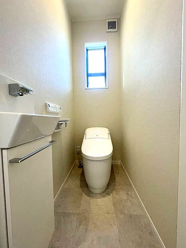 1階トイレ